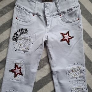 Colombian jean butt lift